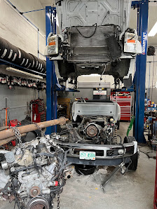 Shop service bay